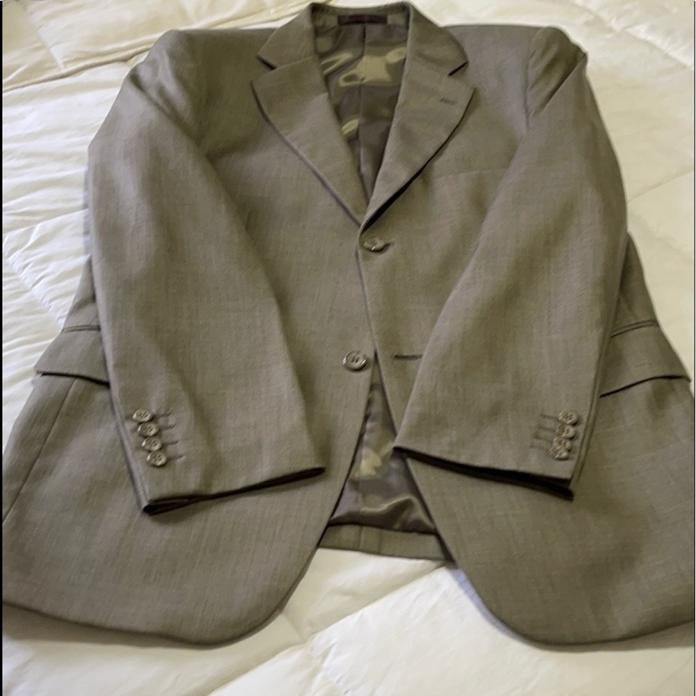 VITALI MENS SUIT COMPLETE